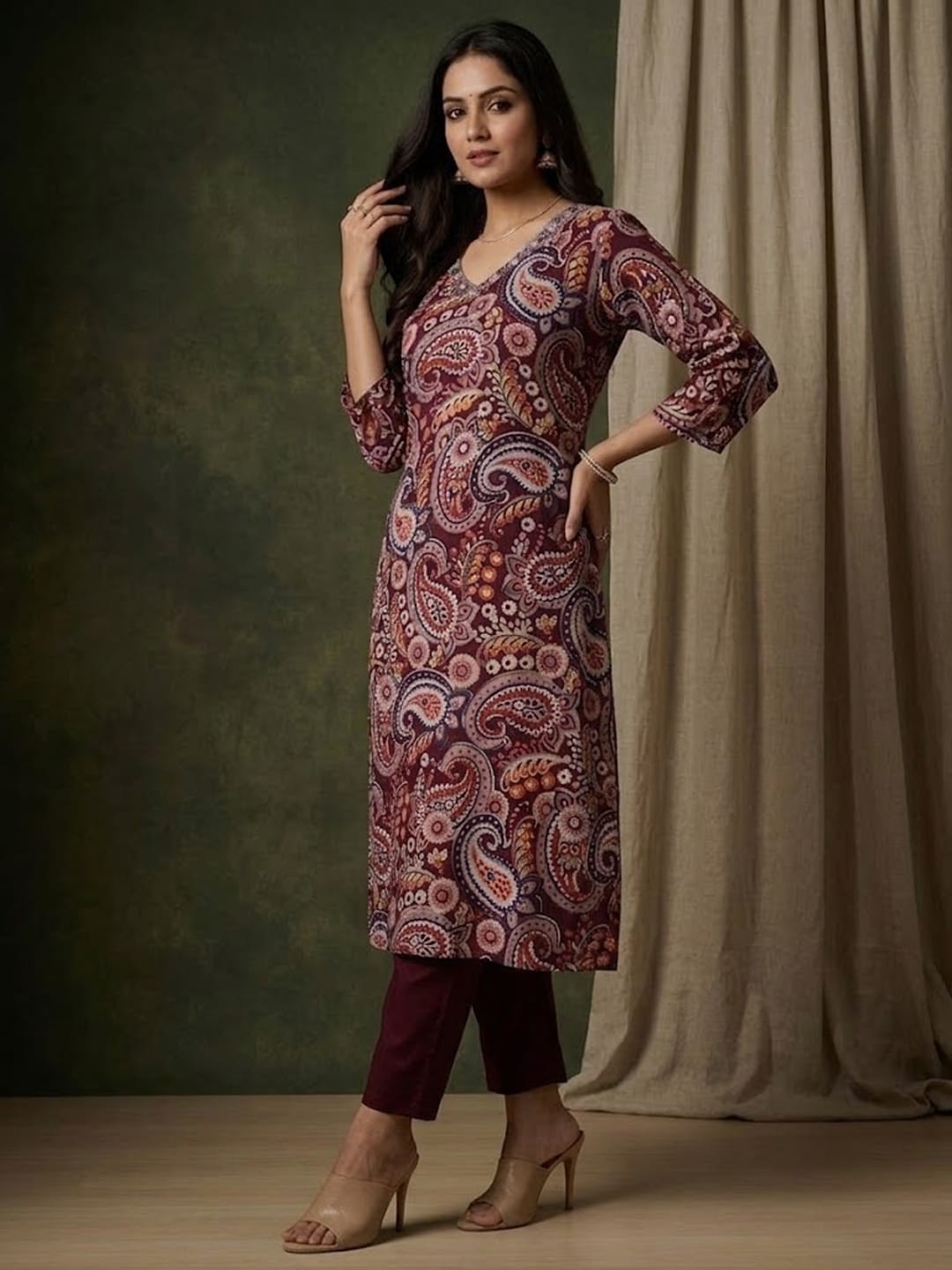 The Kurti Collection Women Paisely Printed Sequin Embroidered V Neck Kurta