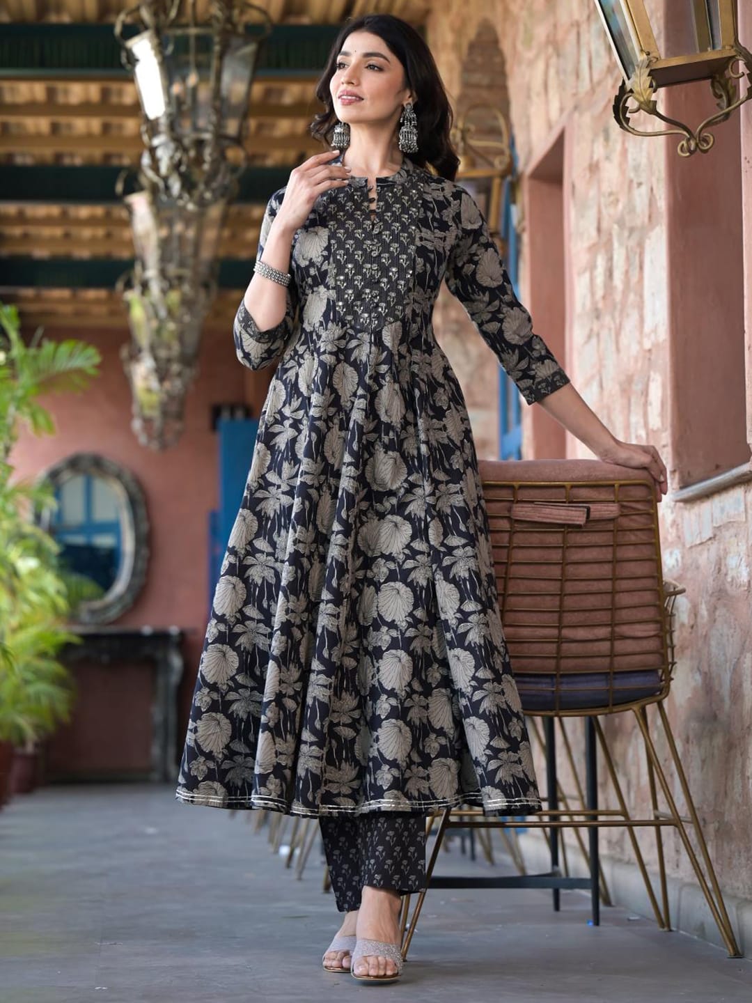 The Kurti Collection Women Black Mandarin Collar Embellished Yoke Three-Quarter Sleeves Paired With Printed Bottom And Dupatta