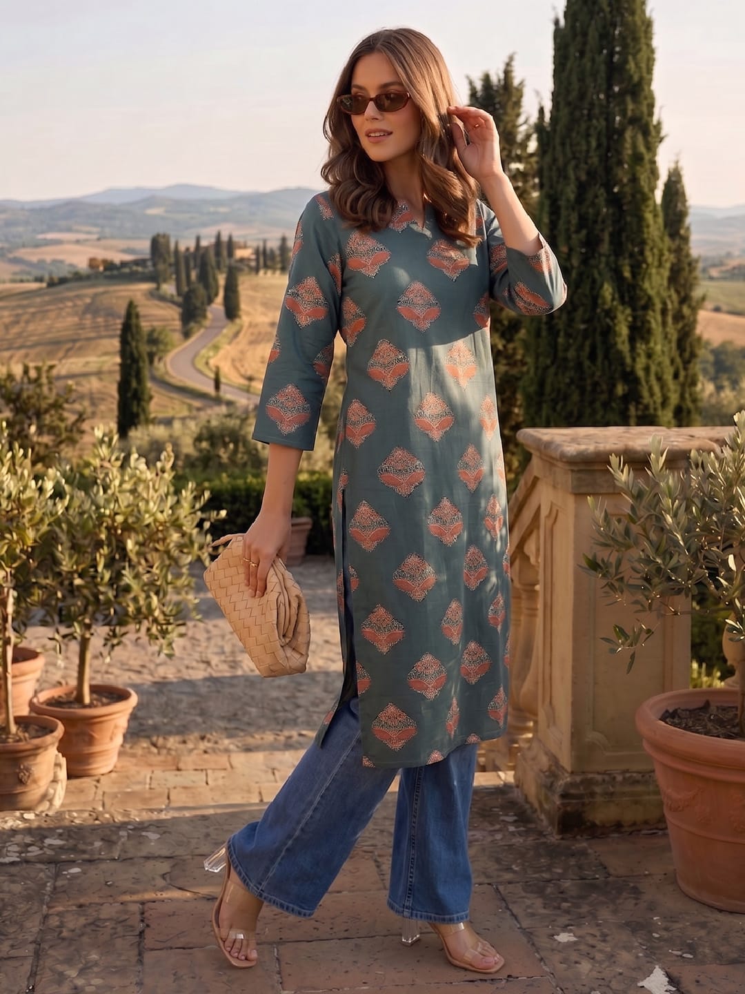 Women Teal Ethnic Motif Printed Straight Kurta