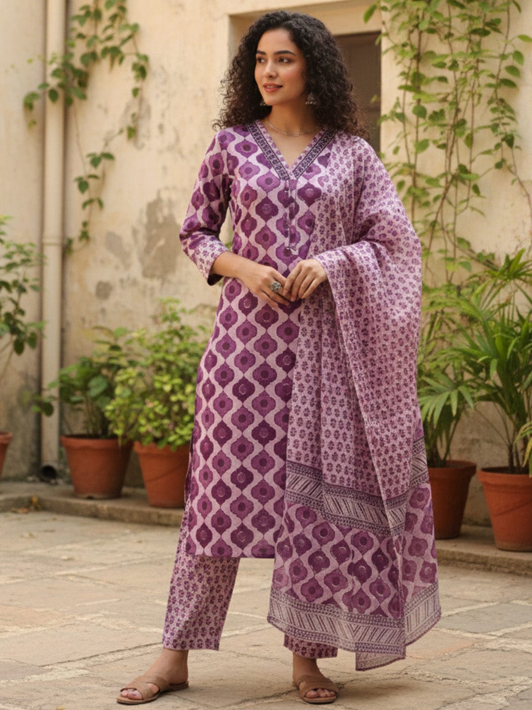The Kurti Collection Ethnic lavender & White Suit Set