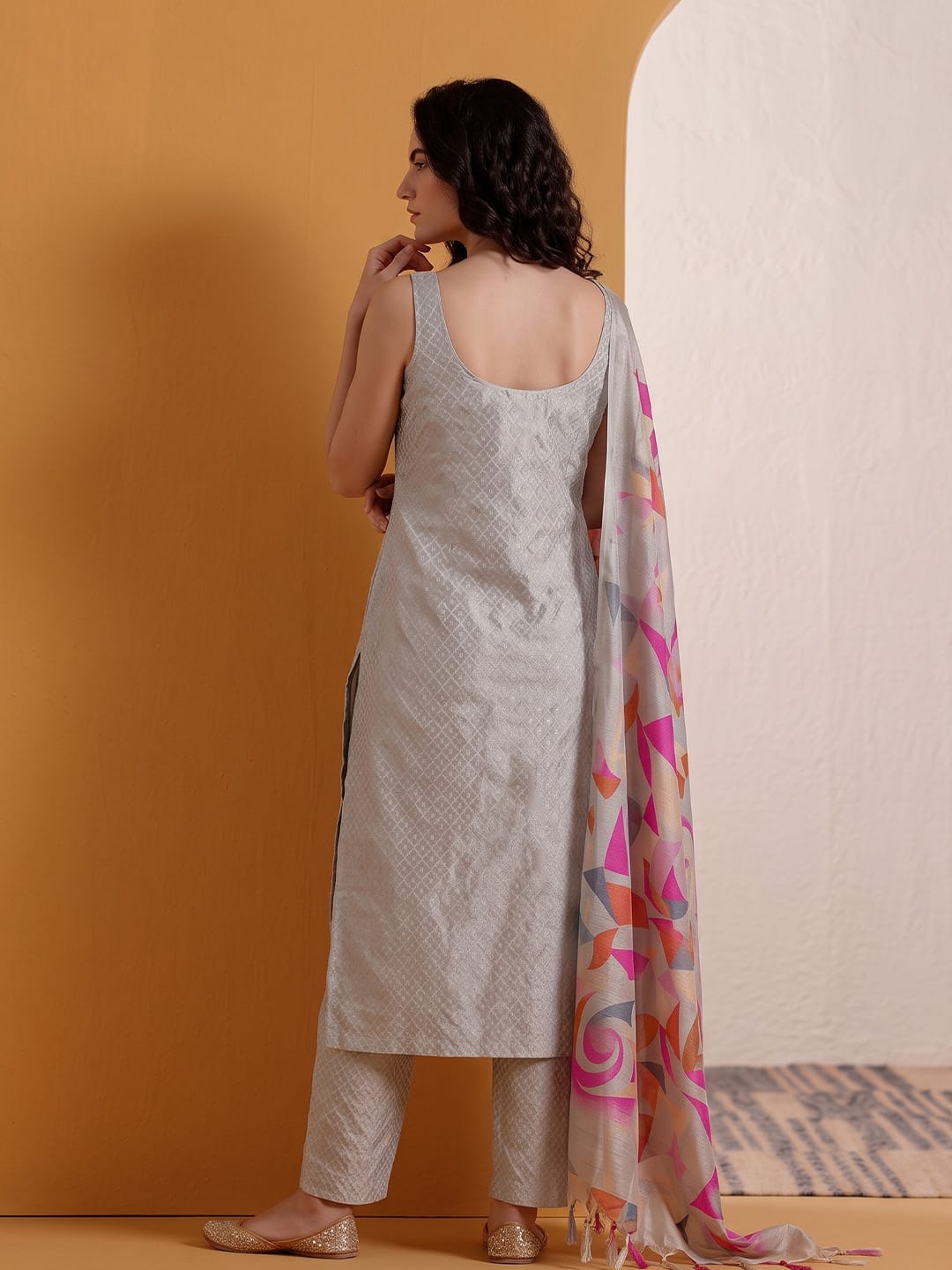 Women's Woven Design Kurta Set With Bhagalpuri Dupatta