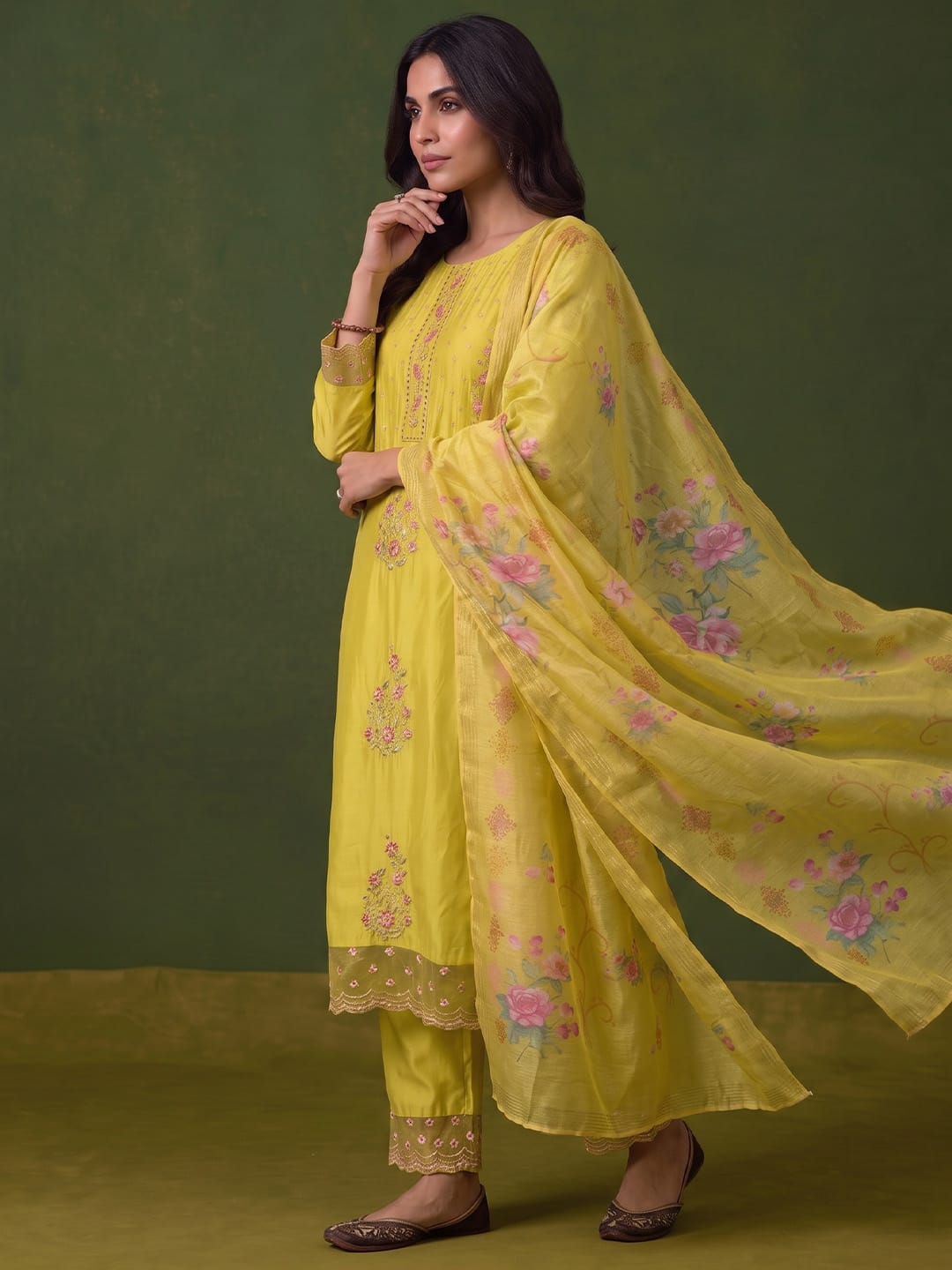 The Twilight Loom Women'S Kurta Set