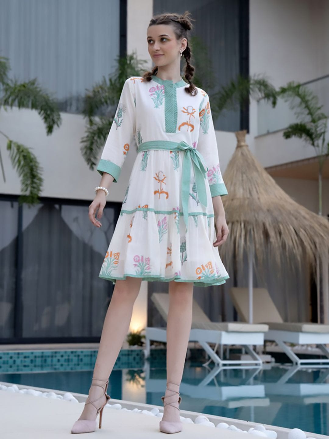 Long-Sleeve Midi dress perfect for vacation