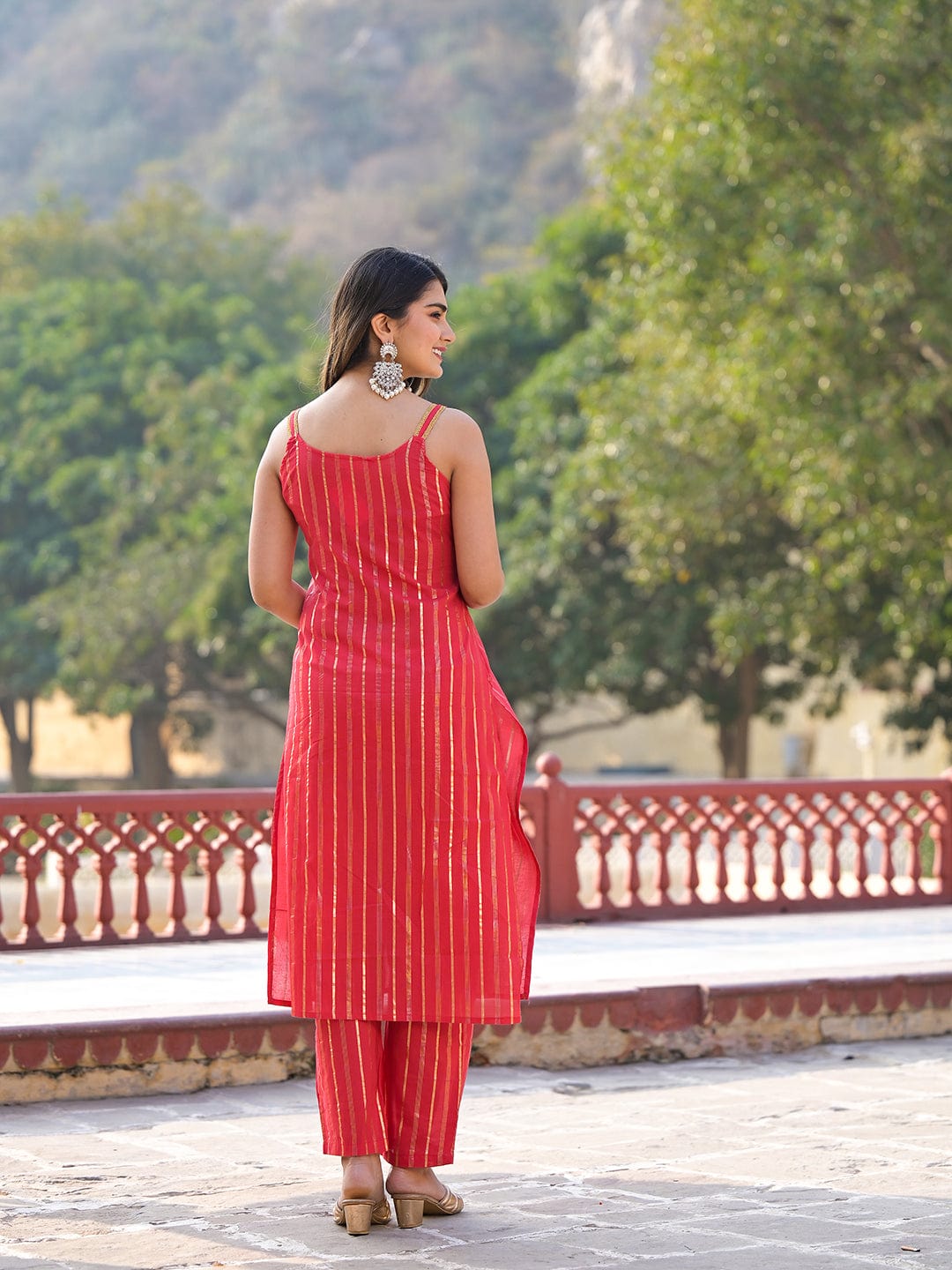 The Kurti Collection Women Women Pink Floral Printed Round Neck Gota Embellished Anarkali Kurta Paired With Tonal Bottom And Chiffon Solid Dupatta