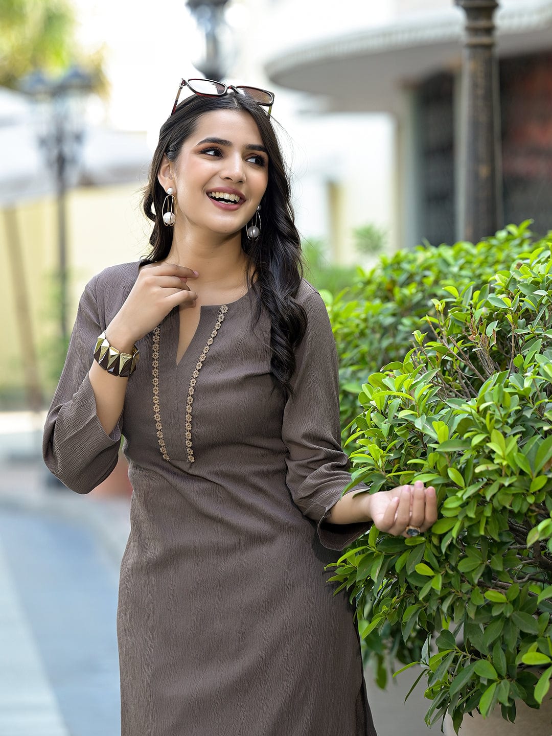 The Kurti Collection Women Taupe Crepe Round Neck Kurta With Bottom