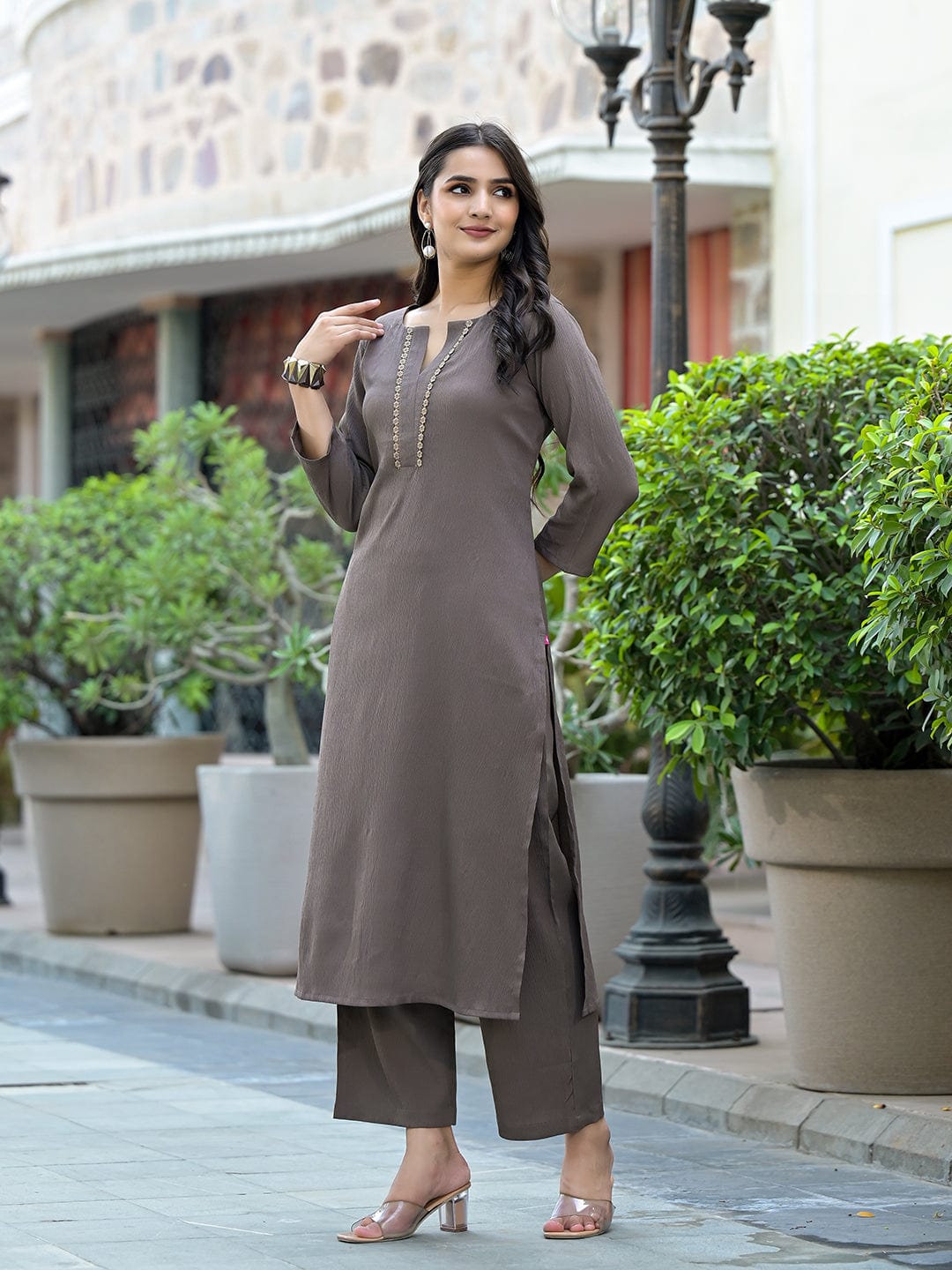 The Kurti Collection Women Taupe Crepe Round Neck Kurta With Bottom