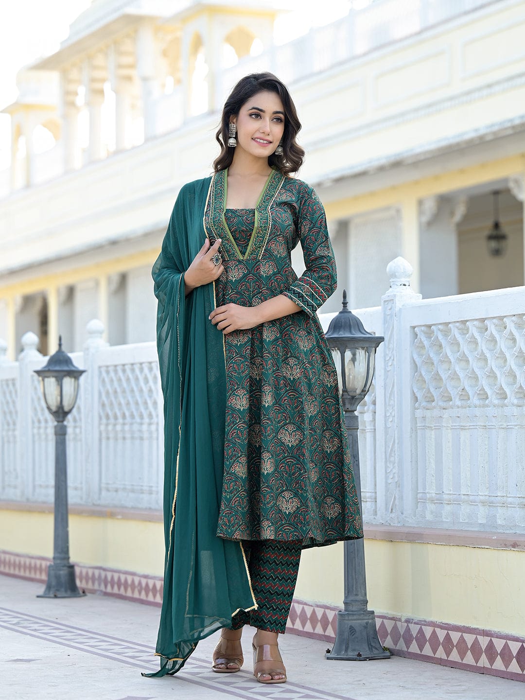 The Kurti Collection Women Green Floral Printed Gotta Lace Embellished A-Line Kurta With Straight Bottom And Dupatta