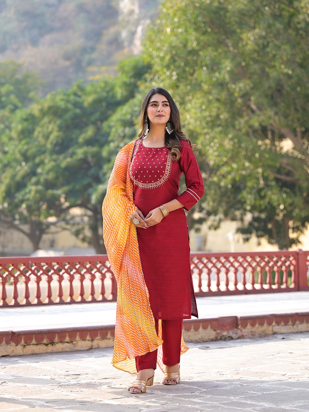 The Kurti Collection Maroon Yoke Embroidered Straight Kurta Paired With Sgtraight Pant And Leheriya Dupatta