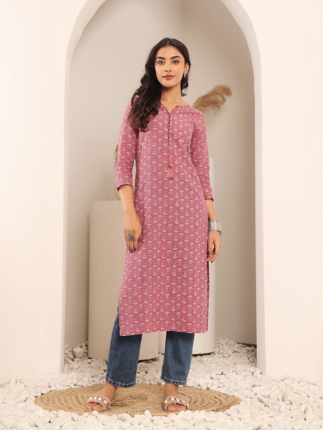 The Kurti Collection Women Pink & White Printed Straight Kurta