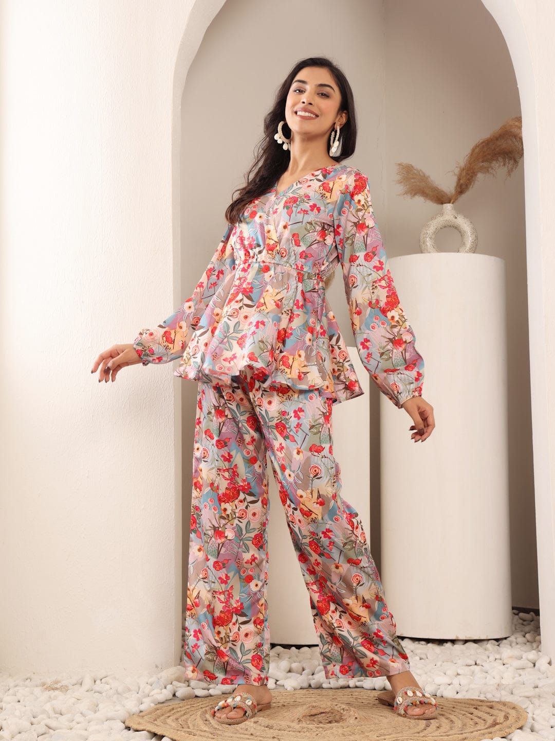 The Kurti Collection Women Lavender & Coral Abstract Floral Printed Peplum Top Paired With Straight Printed Bottom
