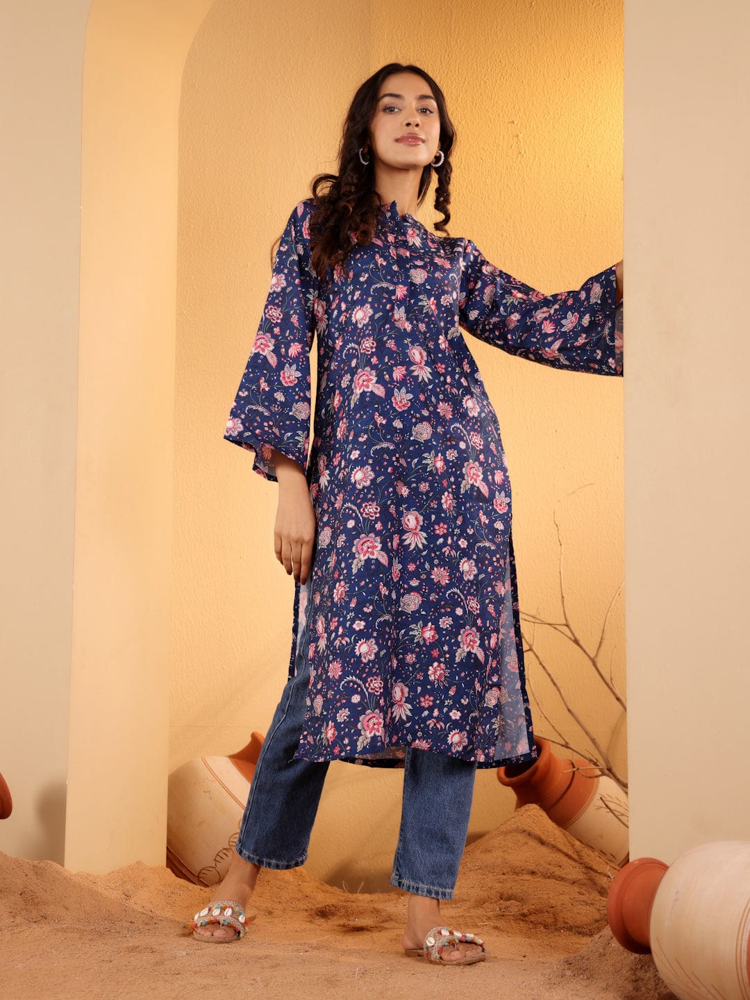 The Kurti Collection Women Blue Floral Printed Straight Kurta With Flared Sleeves