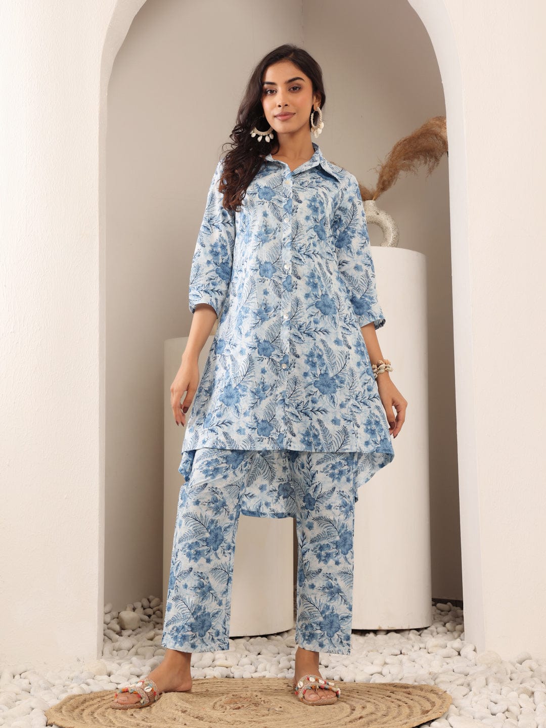 The Kurti Collection Women Blue Floral Printed Hi-Low Hem Style Kurta Sets