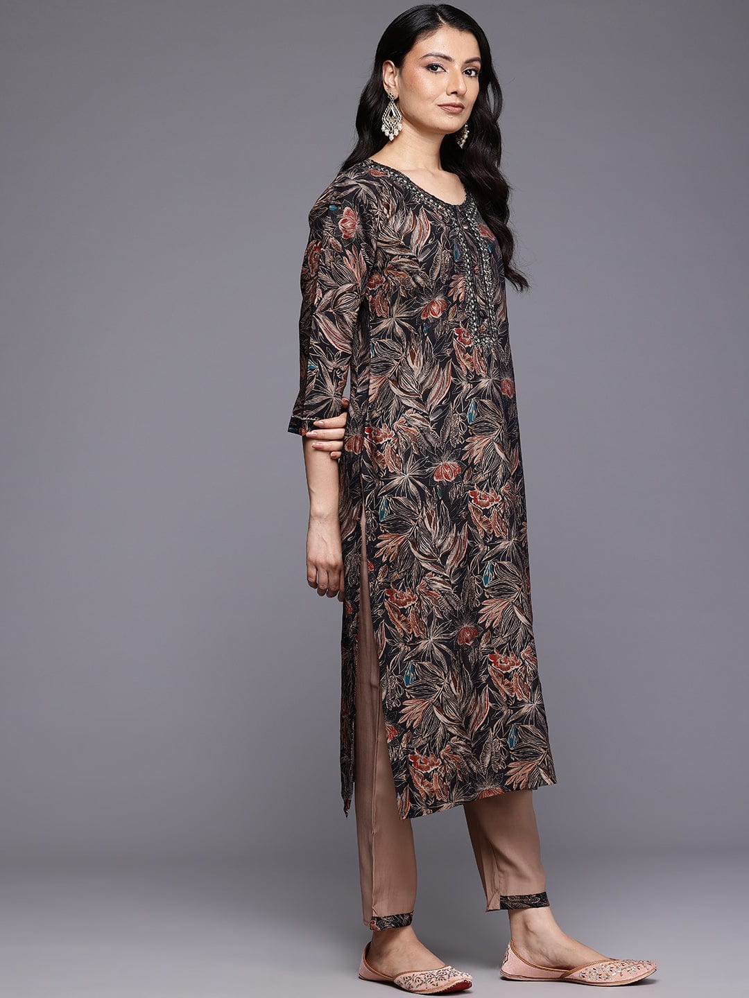 The Kurti Collection Women Black Round Neck Printed Embroidered Kurta Paired with Bottom and Dupatta