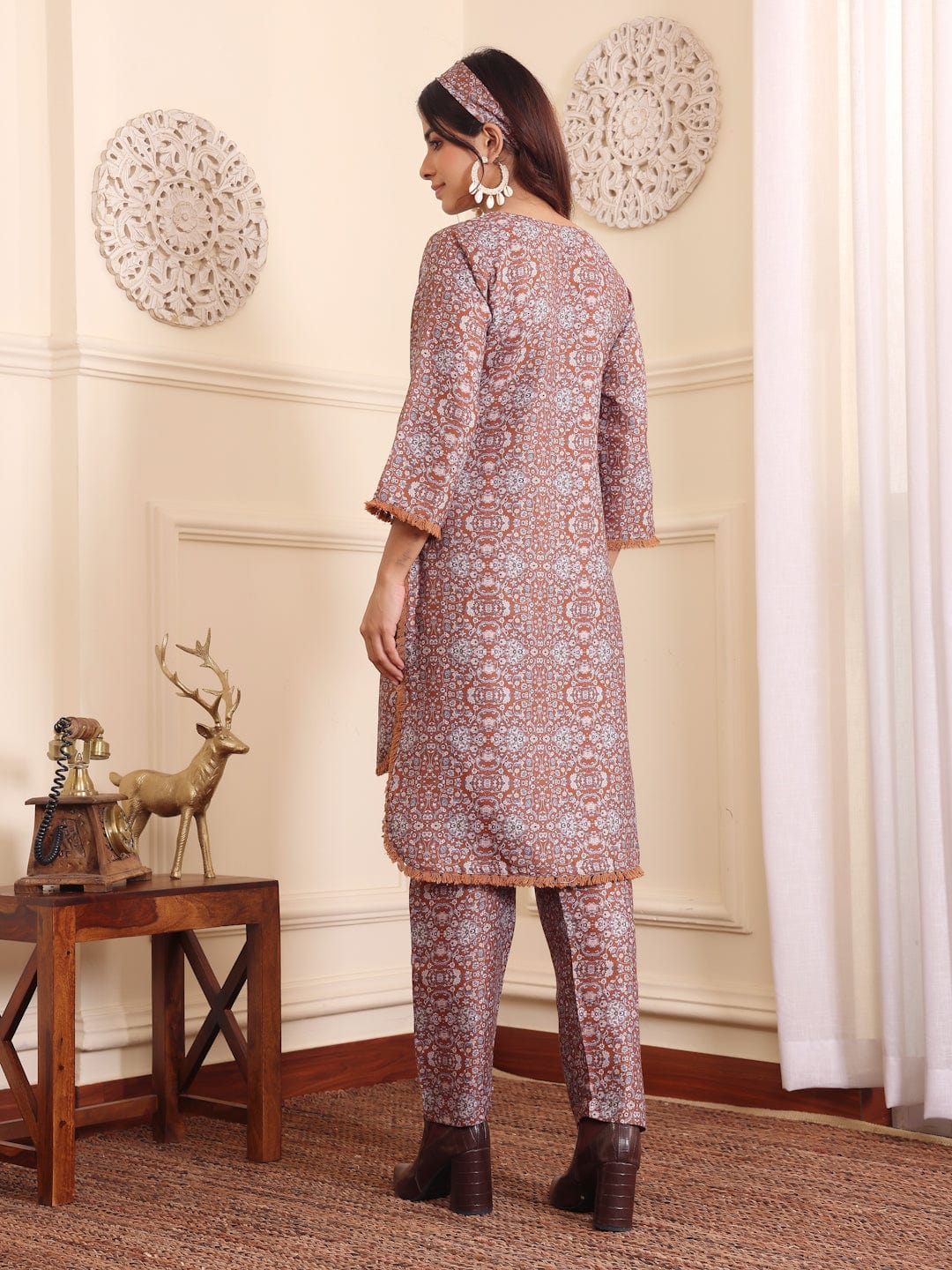 The Kurti Collection Women Camel Brown Printed Winter High-Low Co-Ord Set