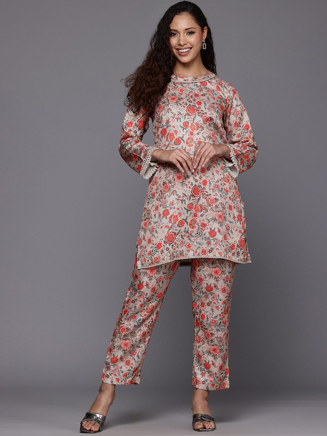 The Kurti Collection Women Lace Detailed Winter Printed Co-Ord Set