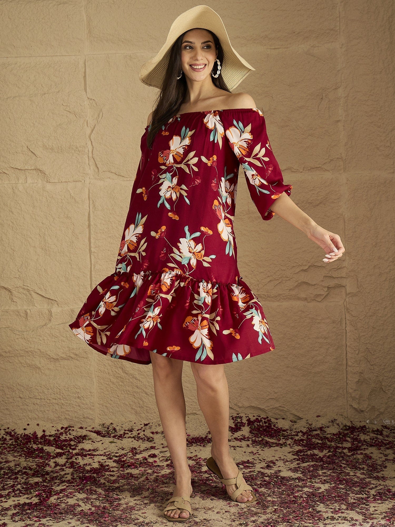 Free A Bold Floral-Printed Knee-Length Dress With An Elasticated Off-Shoulder Neckline And Balloon Sleeves Perfect For Turning Heads From Brunch To Evening Outings.