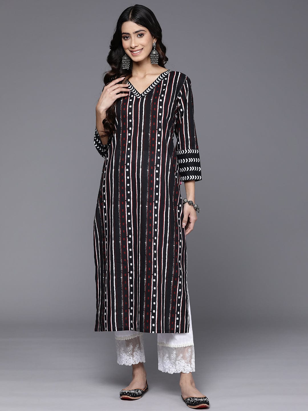 The Kurti Collection Women Black Straight Kurta With Three- Quarter Sleeve.