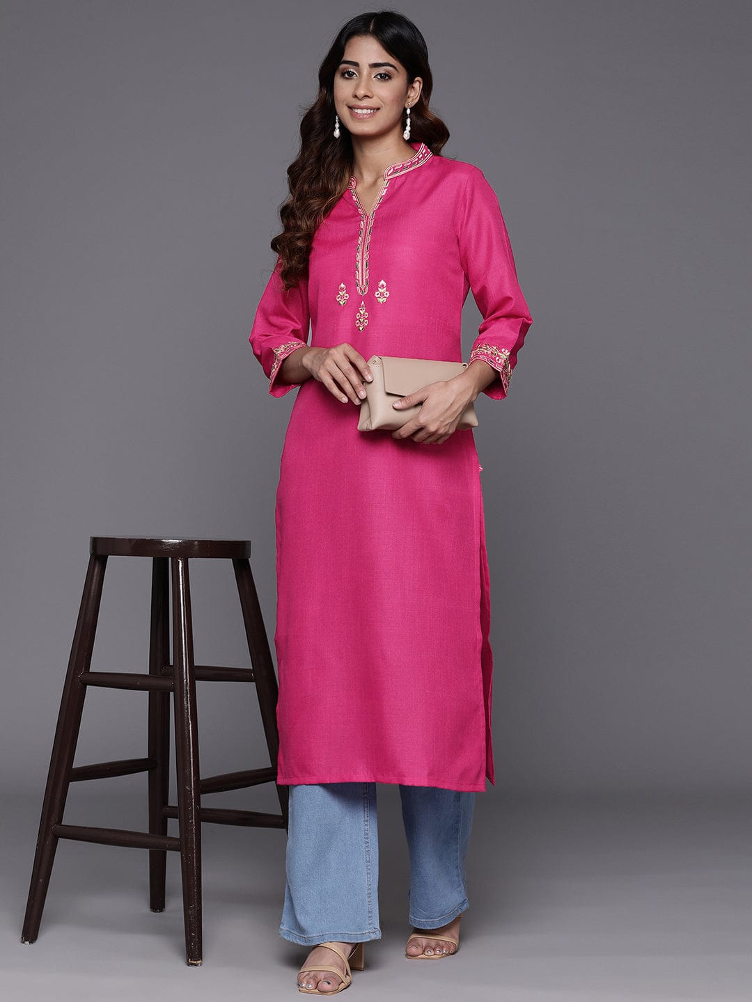 The Kurti Collection Women Fuchsia Thread Embroidered Kurta