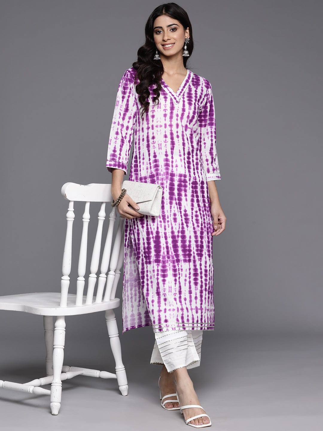 The Kurti Collection Women Purple And White Gota Embellished Straight Kurta