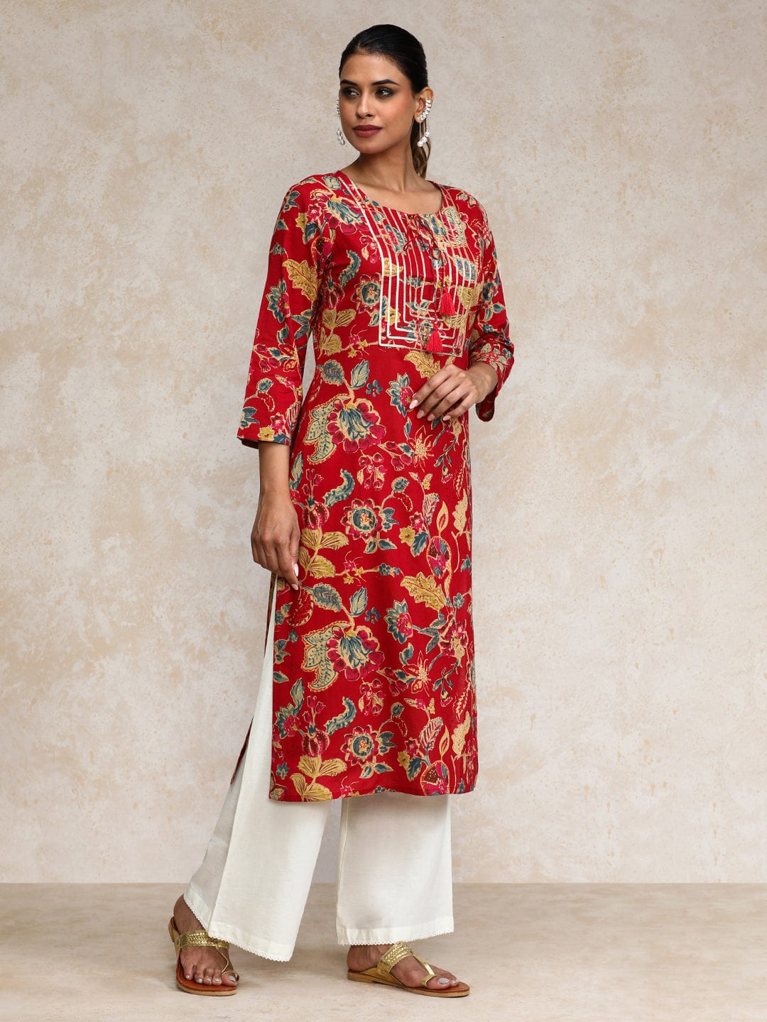 The Kurti Collection Women Bold Floral Printed With Lace gota patti Detailed Yoke Kurta