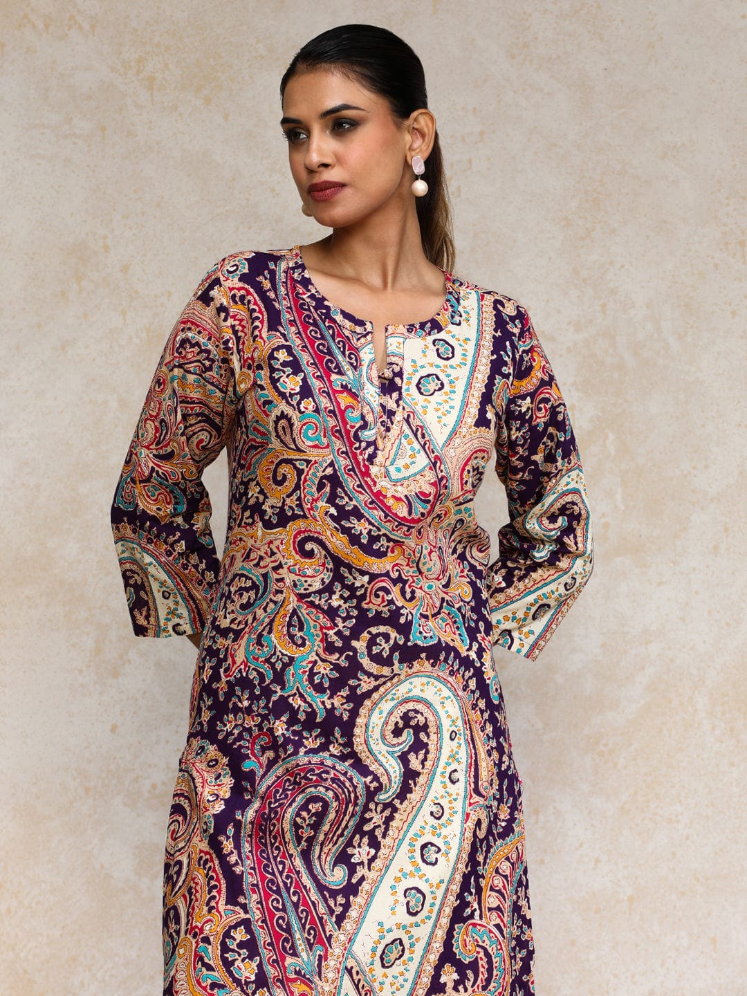 The Kurti Collection Women paisley printed three quarter sleeve Kurta