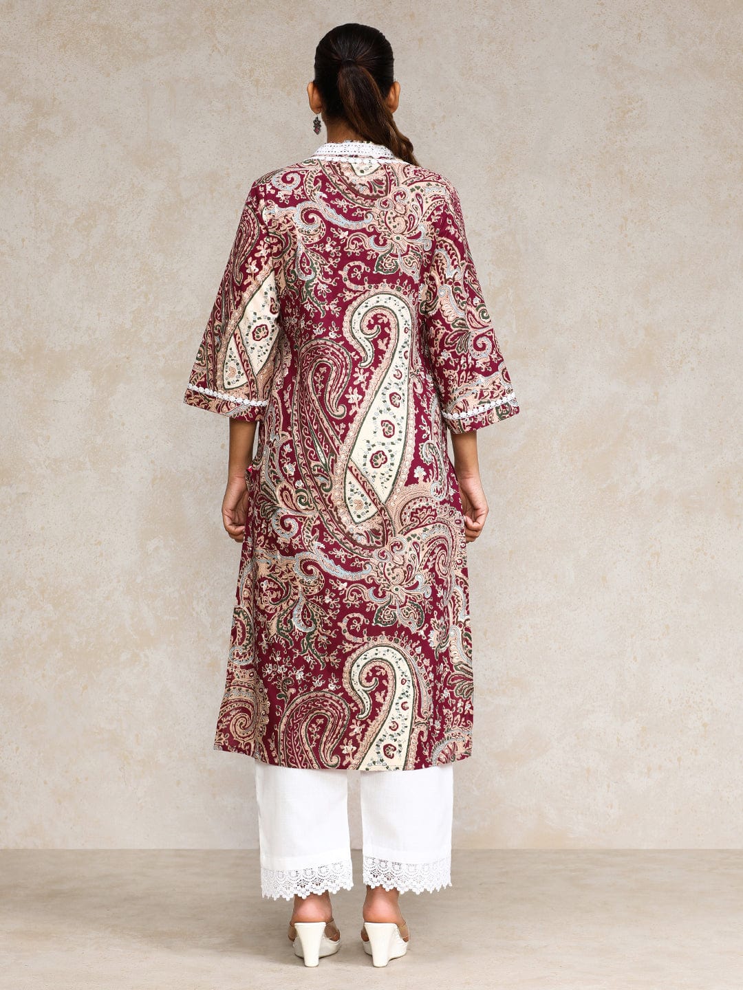 The Kurti Collection Women paisley printed three quarter sleeve Kurta