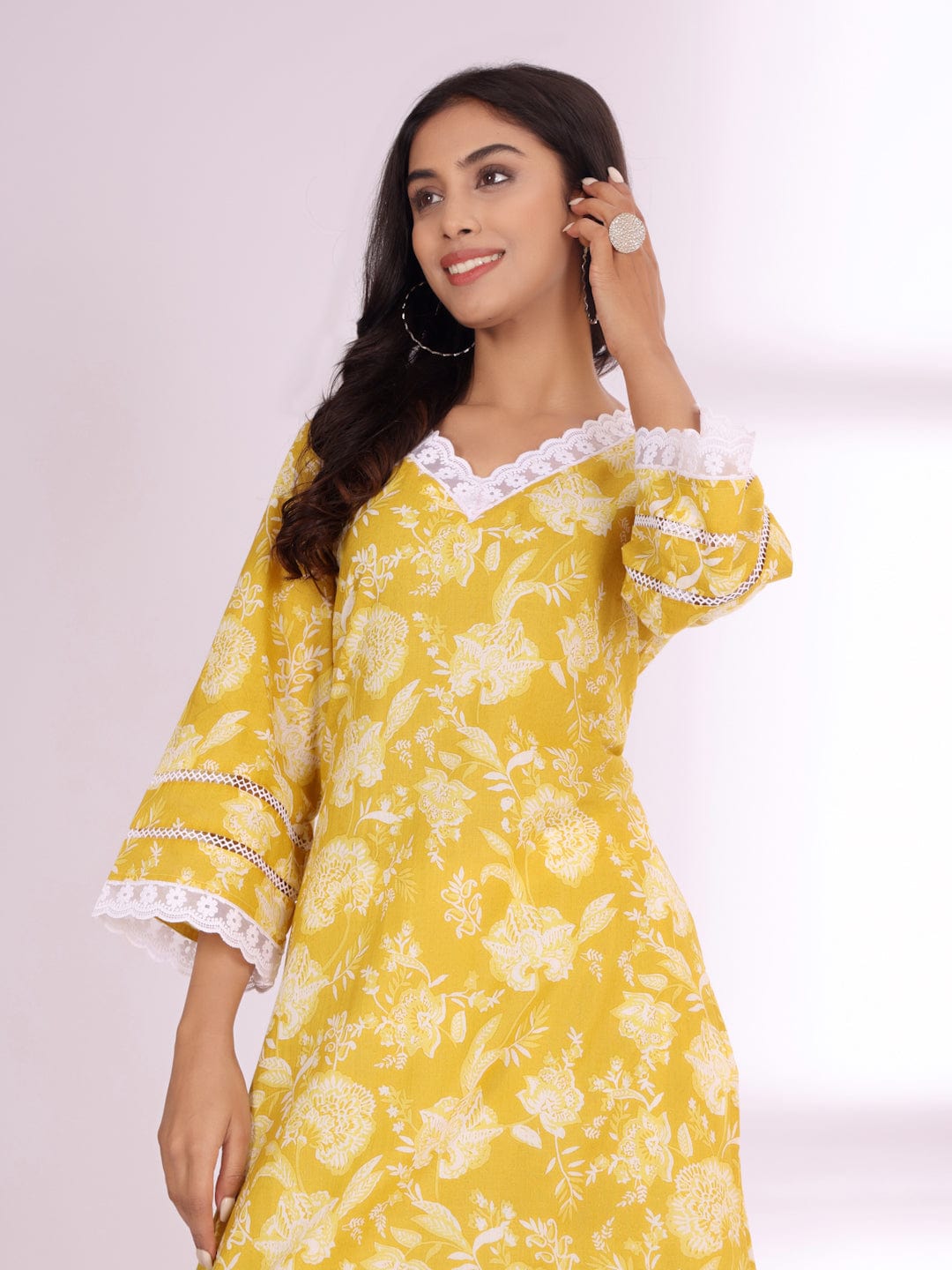 The Kurti Collection Women Ethnic Floral Printed Flared Sleeve Kurta
