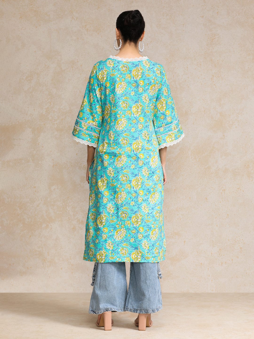 The Kurti Collection Women Ethnic Floral Printed With Lace Detaling Kurta
