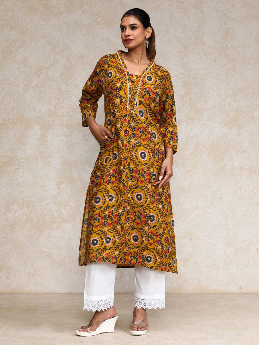 The Kurti Collection Women Ethnic Jaipuri Printed V Neck A-Line Kurta