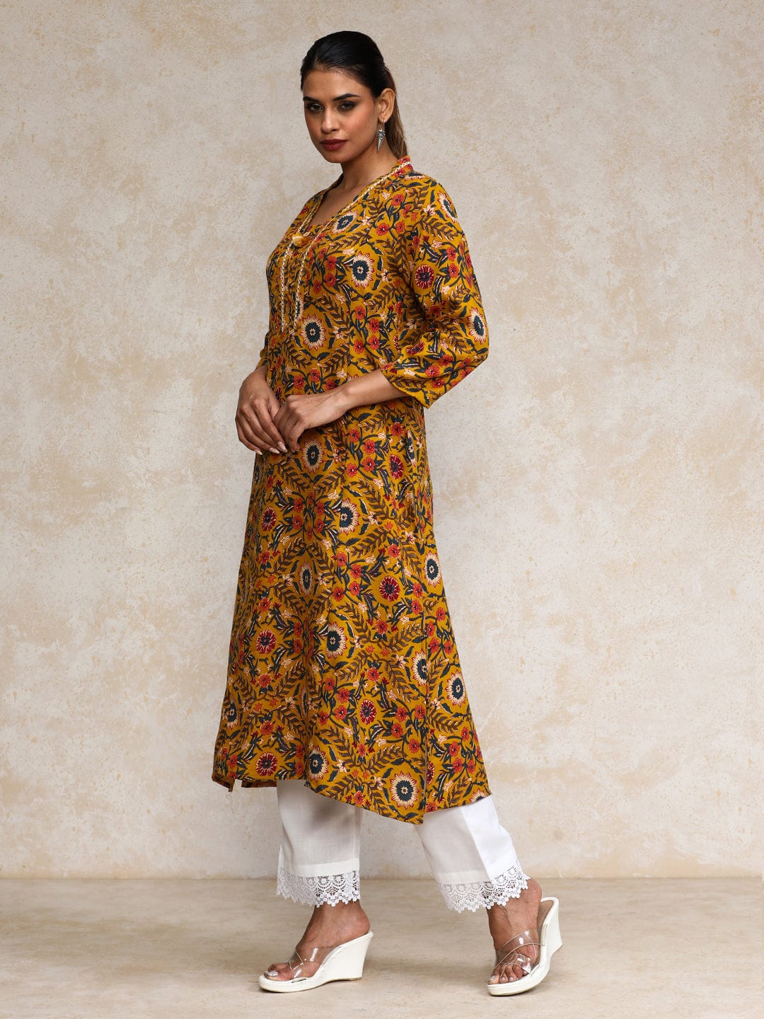 The Kurti Collection Women Ethnic Jaipuri Printed V Neck A-Line Kurta