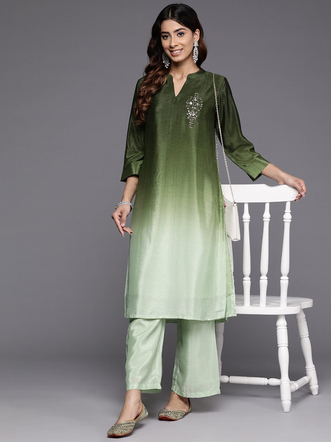 The Kurti Collection Women Mandarin Collar Placement Embroidered Kurta Paired With Tonal Bottom