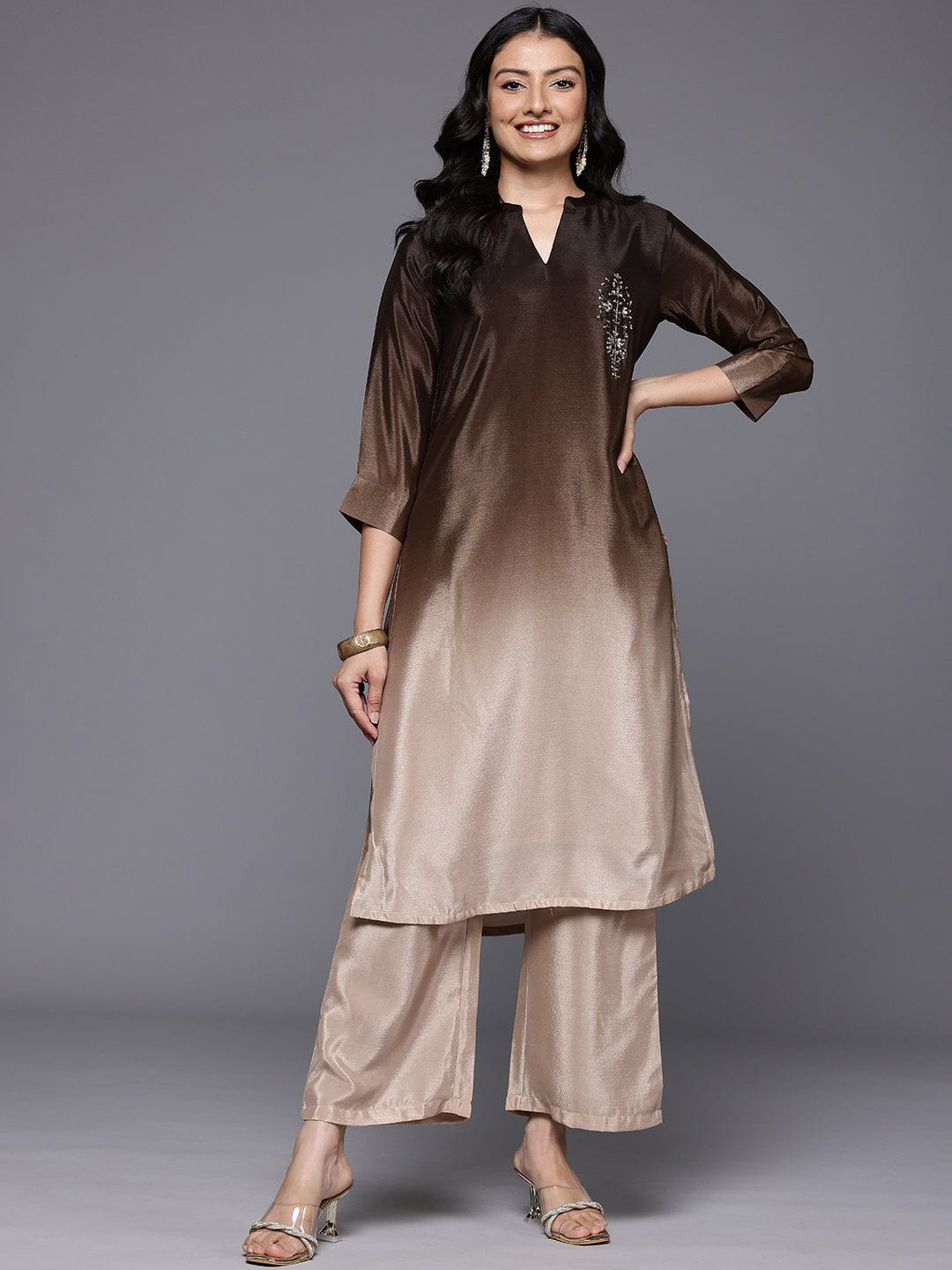 The Kurti Collection Women Mandarin Collar Placement Embroidered Kurta Paired With Tonal Bottom