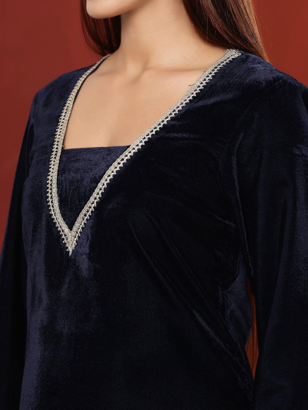 The Kurti Collection Women V Neck Lace Detailed Velvet Kurta With Tonal Bottom