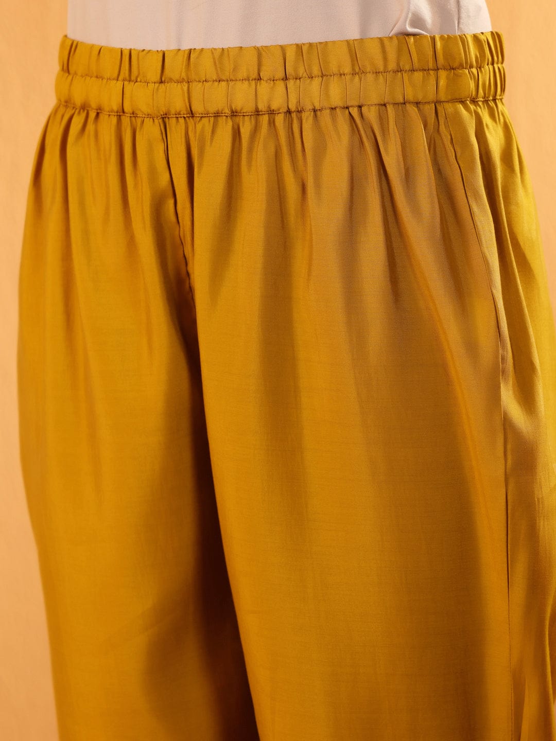 The Kurti Collection Women Mustard Ethnic Printed Straight Kurta With Trousers