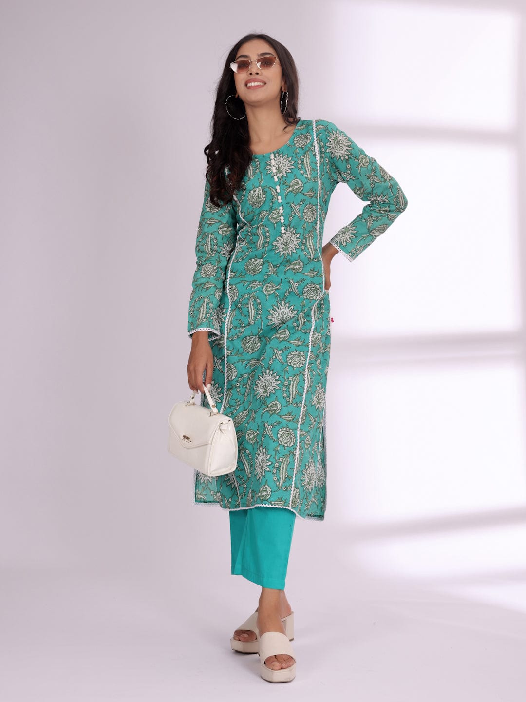 The Kurti Collection Women Ethnic Jaipuri Printed Straight Kurta With Trouser
