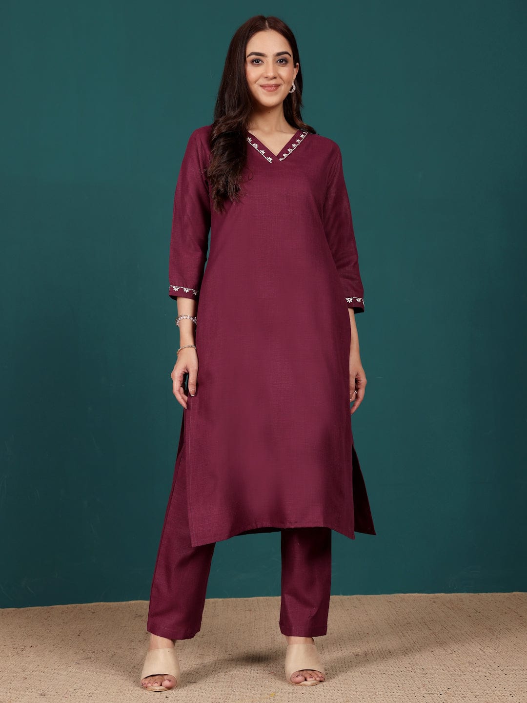 The Kurti Collection Women Kantha And Floral Embroiderd Kurta With Trouser