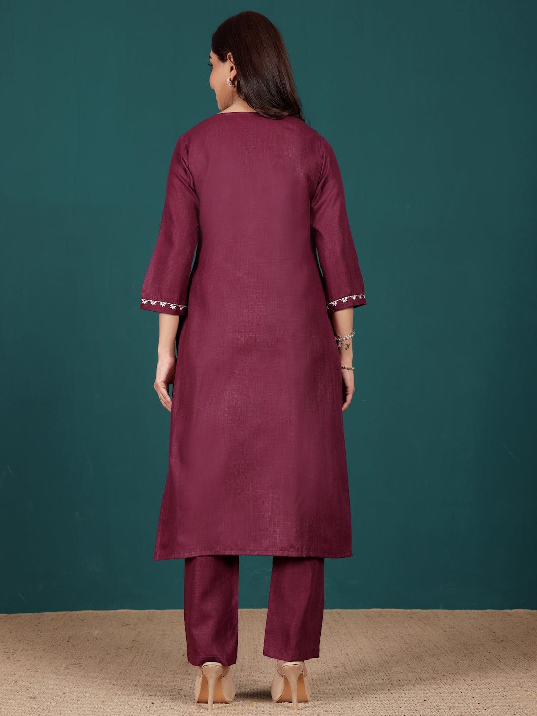 The Kurti Collection Women Kantha And Floral Embroiderd Kurta With Trouser