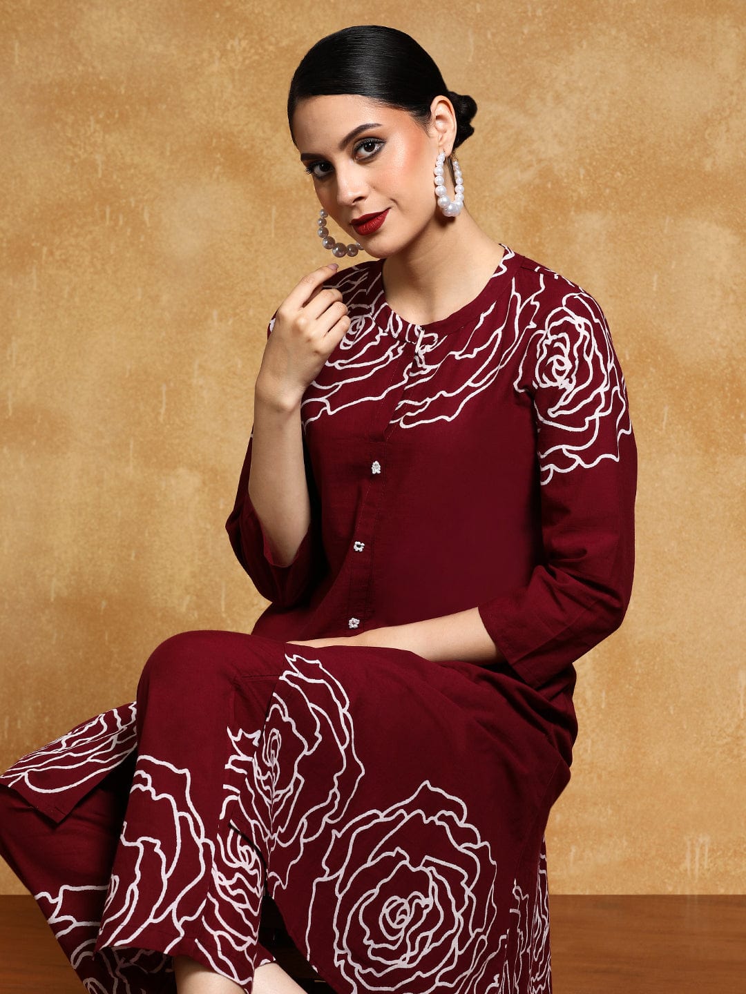 The Kurti Collection Women-Bold Floral Placement Printed Flared Kurta With Trouser