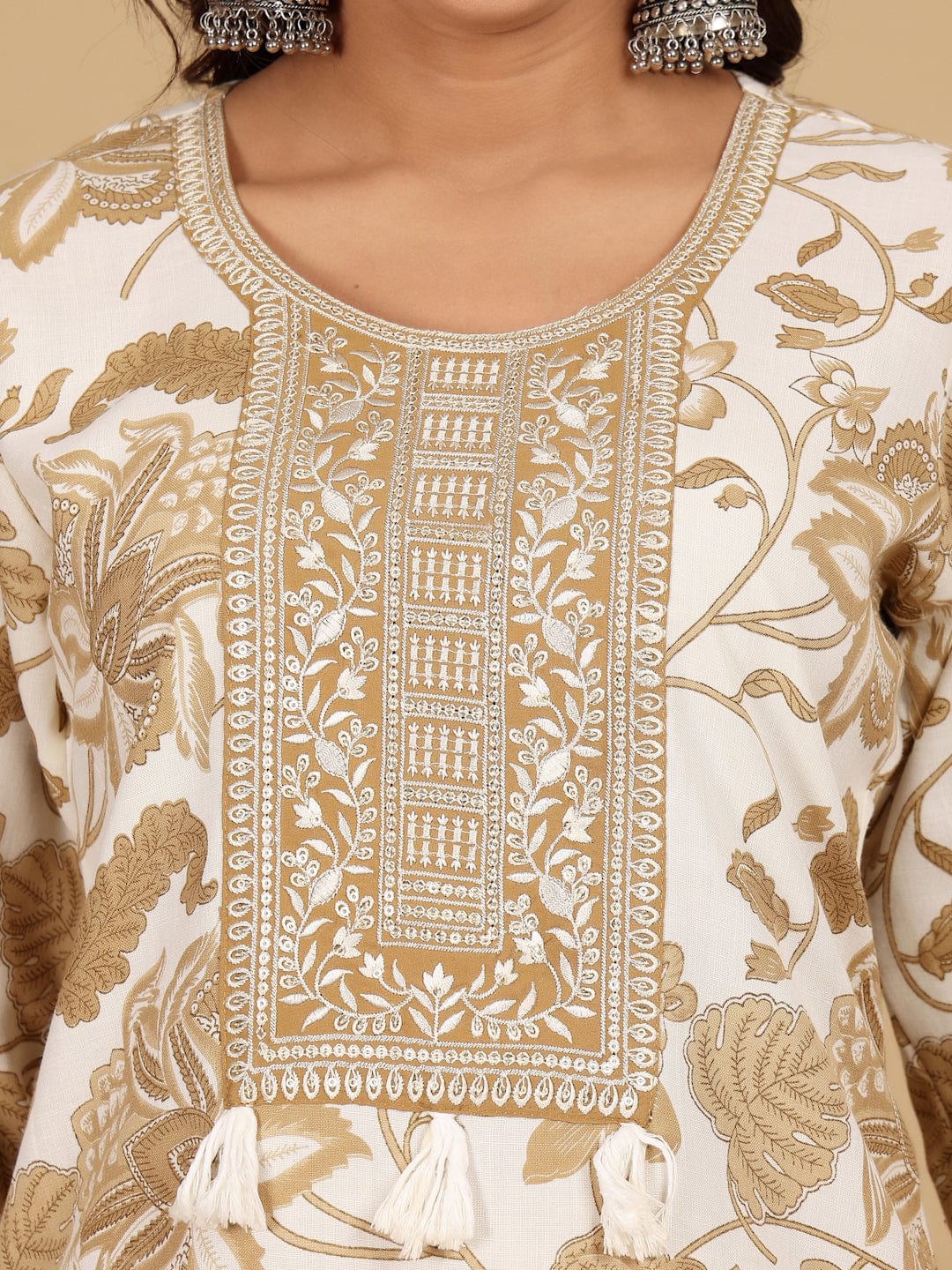 KSUT Women Round Neck Bold Print Co Ord Set