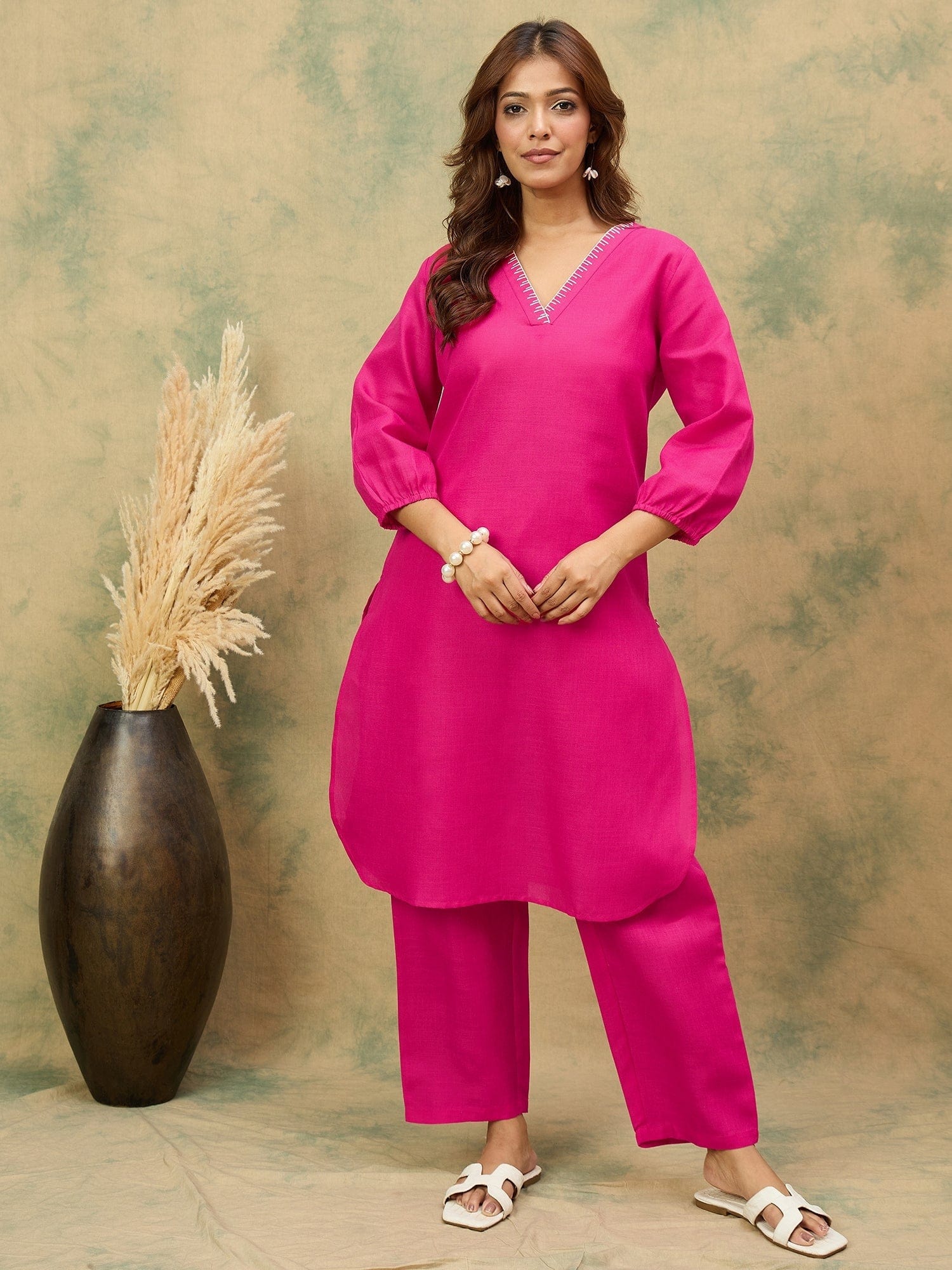 The Kurti Collection Women Straight Kurta With Embroidery On Neck Paired With Solid Trousers