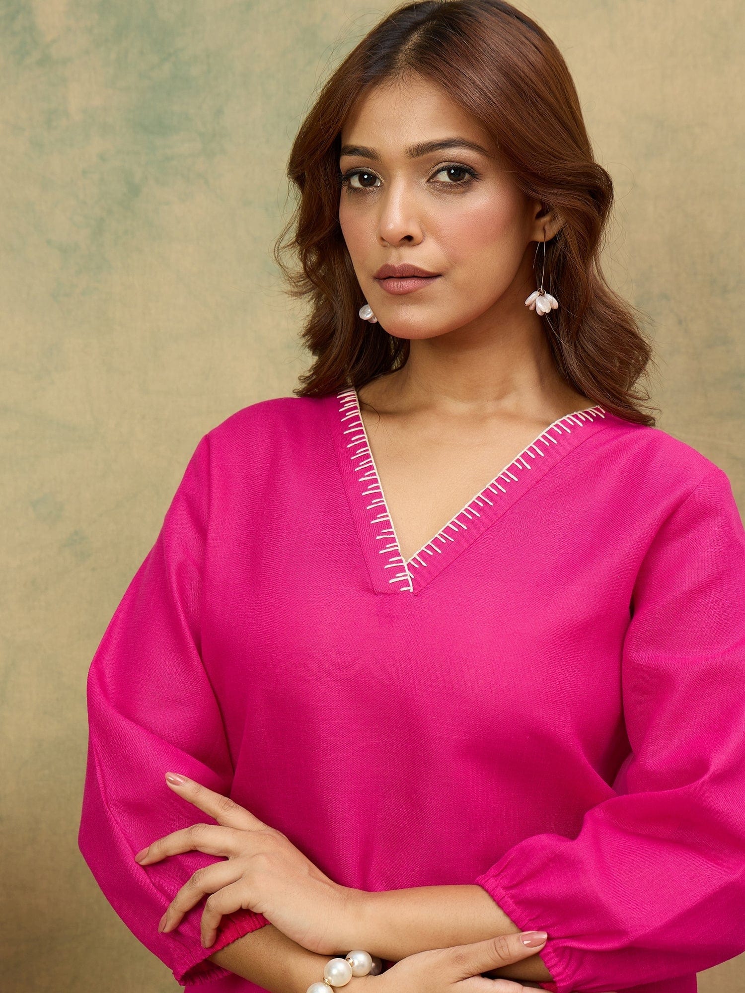 The Kurti Collection Women Straight Kurta With Embroidery On Neck Paired With Solid Trousers