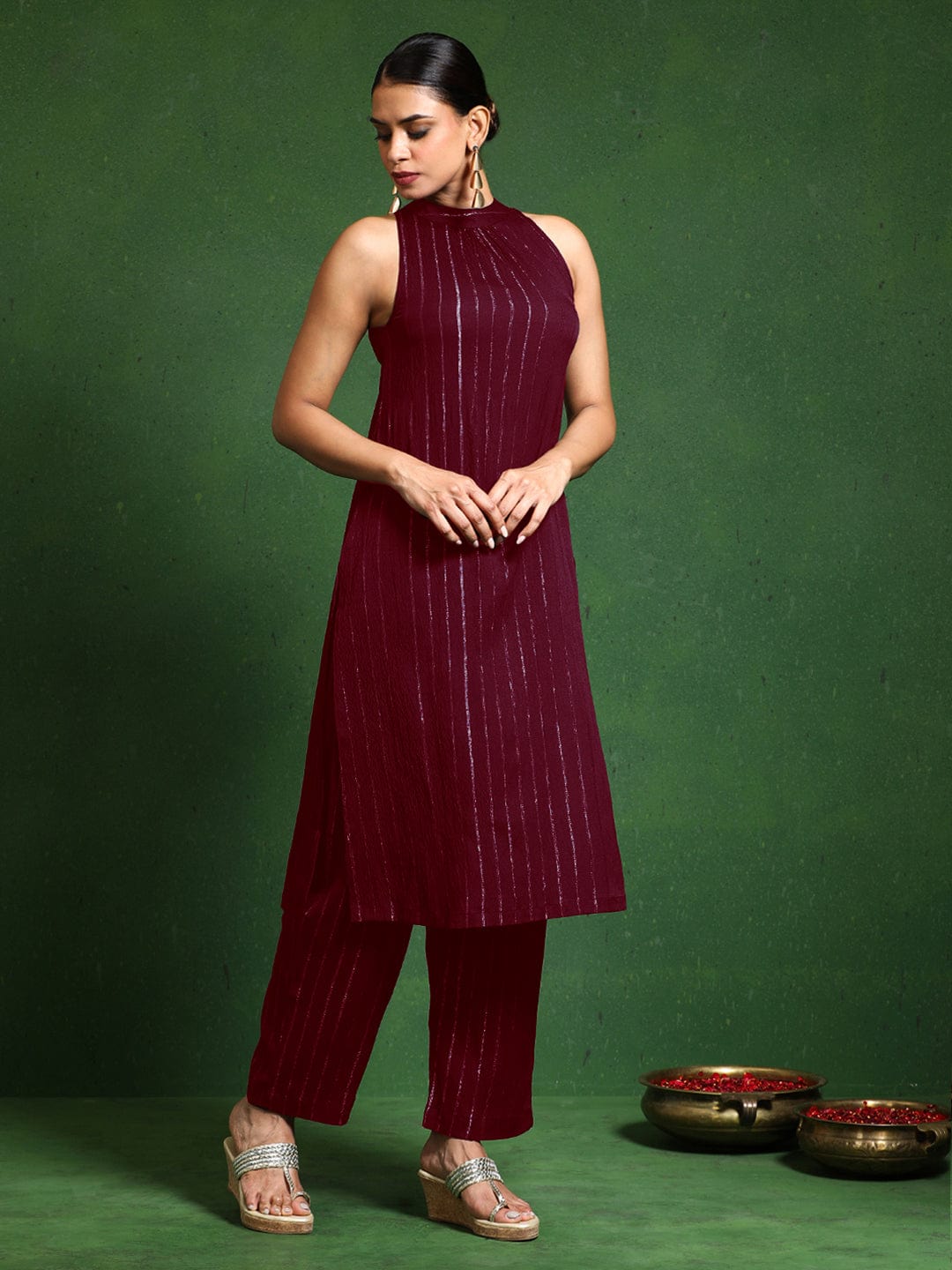 The Kurti Collection Women Halter Neck Straight Lurex Kurta with trouser
