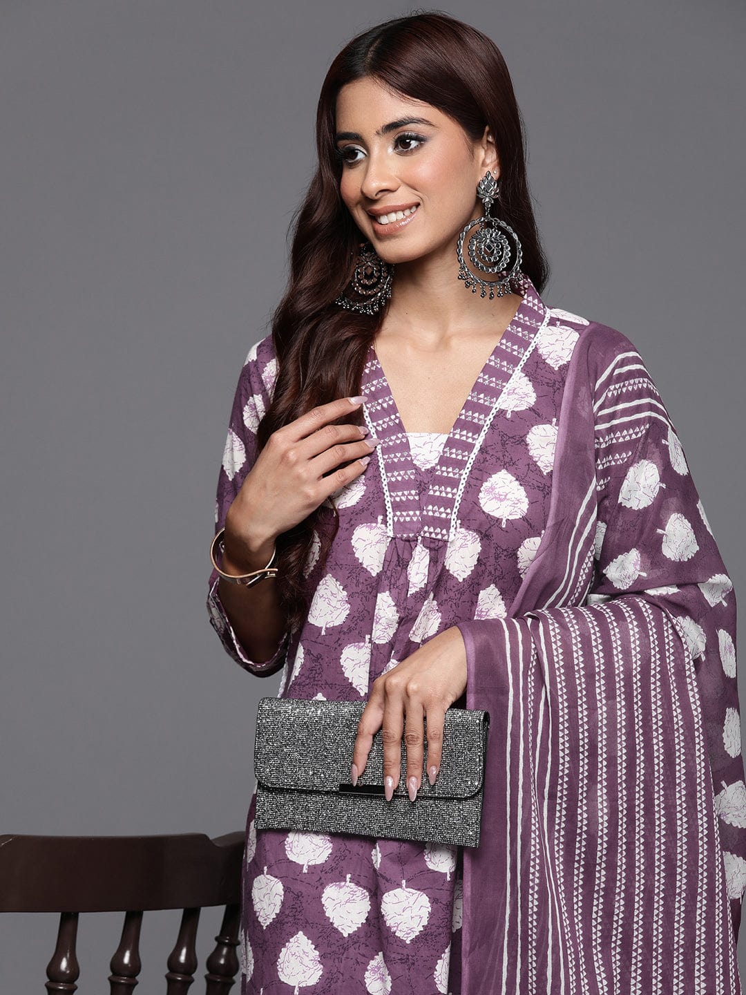 The Kurti Collection Women Floral Printed Straight Kurta With Tonal Printed Bottom And Dupatta
