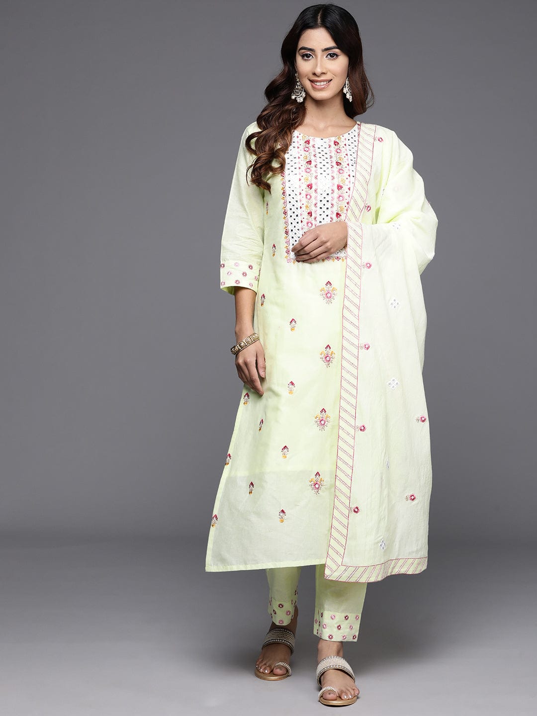 The Kurti Collection Women Green Thread And Mirror Embroidered Kurta With Tonal Bottom And Dupatta