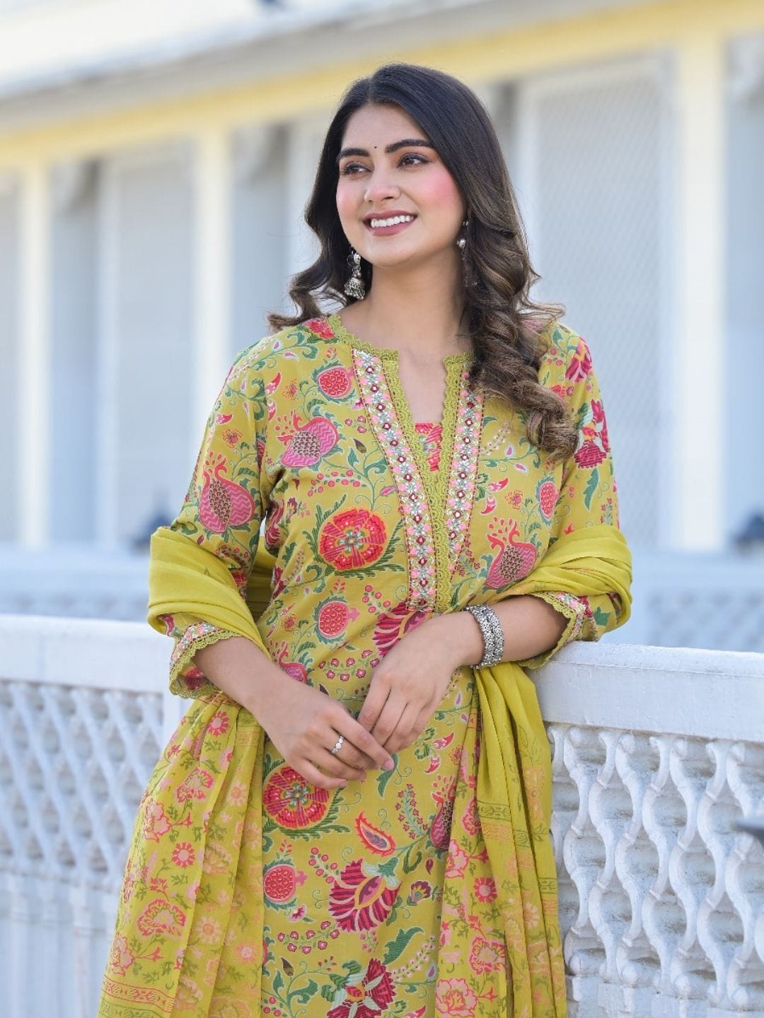 The Kurti Collection Women Floral Printed Round Neck Embroidered Kurta,Paired With Bottom And Printed Dupatta