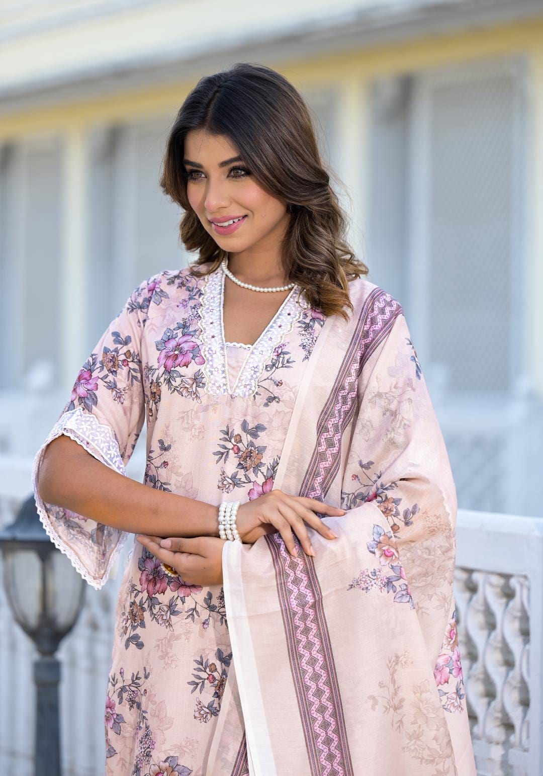 The Kurti Collection Women Floral Printed Straight Kurta Paired With Bottom And Dupatta