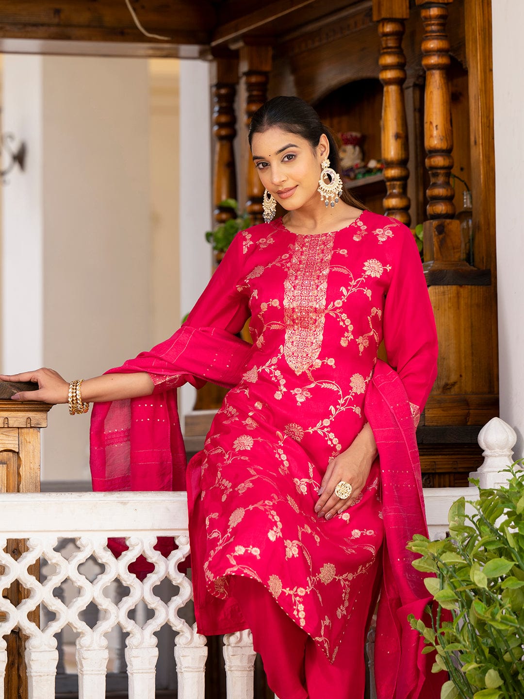 The Kurti Collection Women Round Neck Woven Design Kurta Paired With Bottom And Dupatta