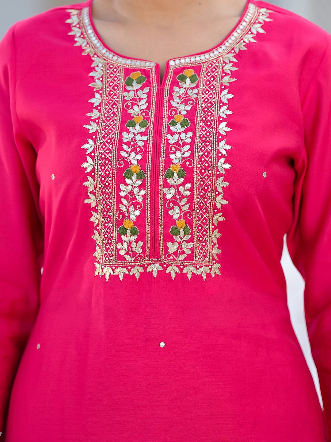 The Kurti Collection Women Round Neck Gotta Patti Embroidered Kurta Paired With Bottom And Printed Dupatta