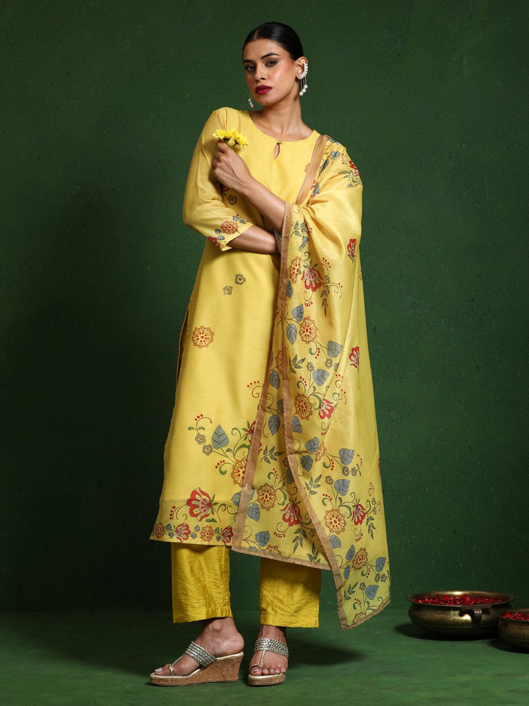 The Kurti Collection Women Floral Embroidered Sequinned Chanderi Silk Kurta with Trousers & Dupatta