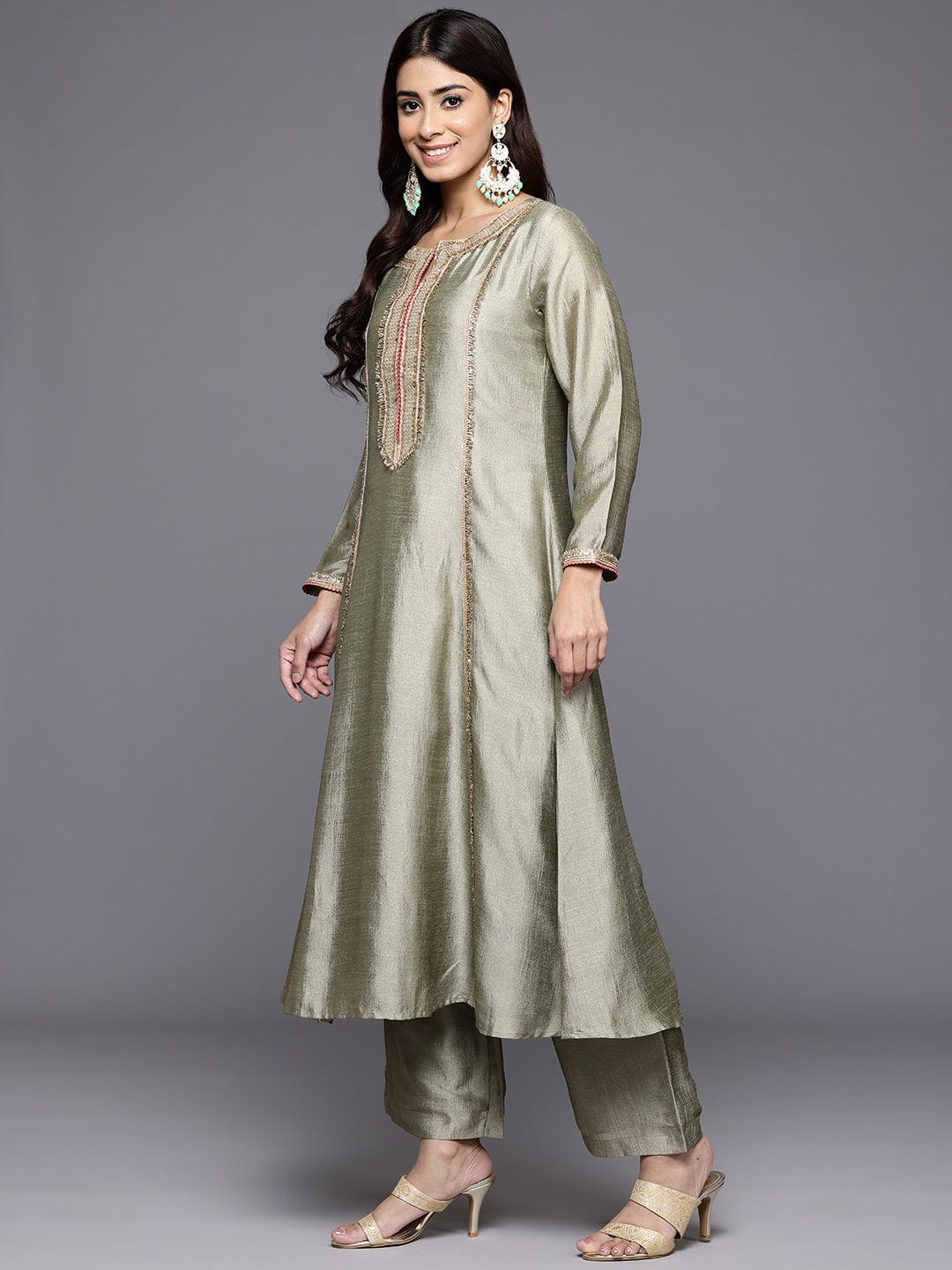 The Kurti Collection Women Round Neck Pista Green Lace Embellished Kurta Paired With Bottom And Tissue Silk Dupatta